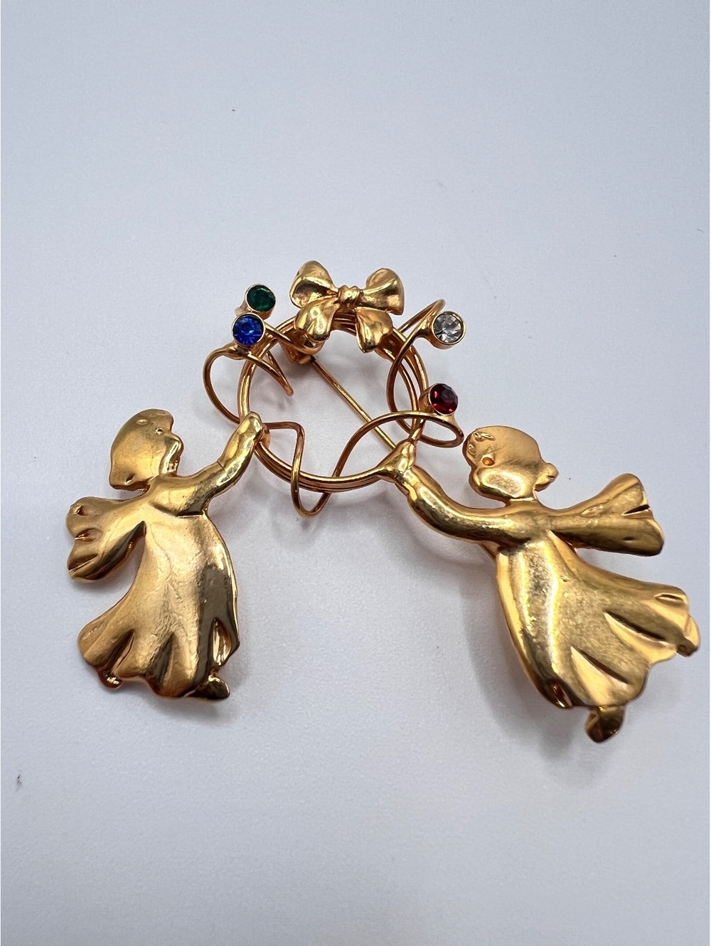 Vintage Gold Tone Christmas Angel Wreath Rhinestone Brooch Pin